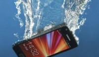 celular mojado